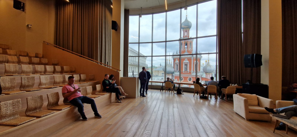 вид на кремль.jpeg